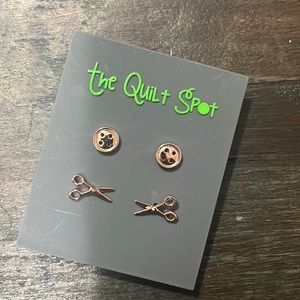 The quilt spot crafty earrings